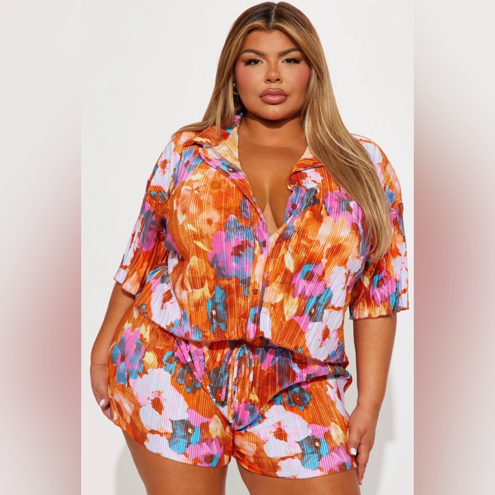 Fashion Nova :: 1X :: Orange short set
